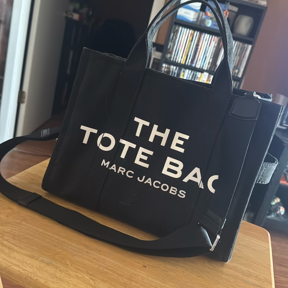 Medium tote bag
